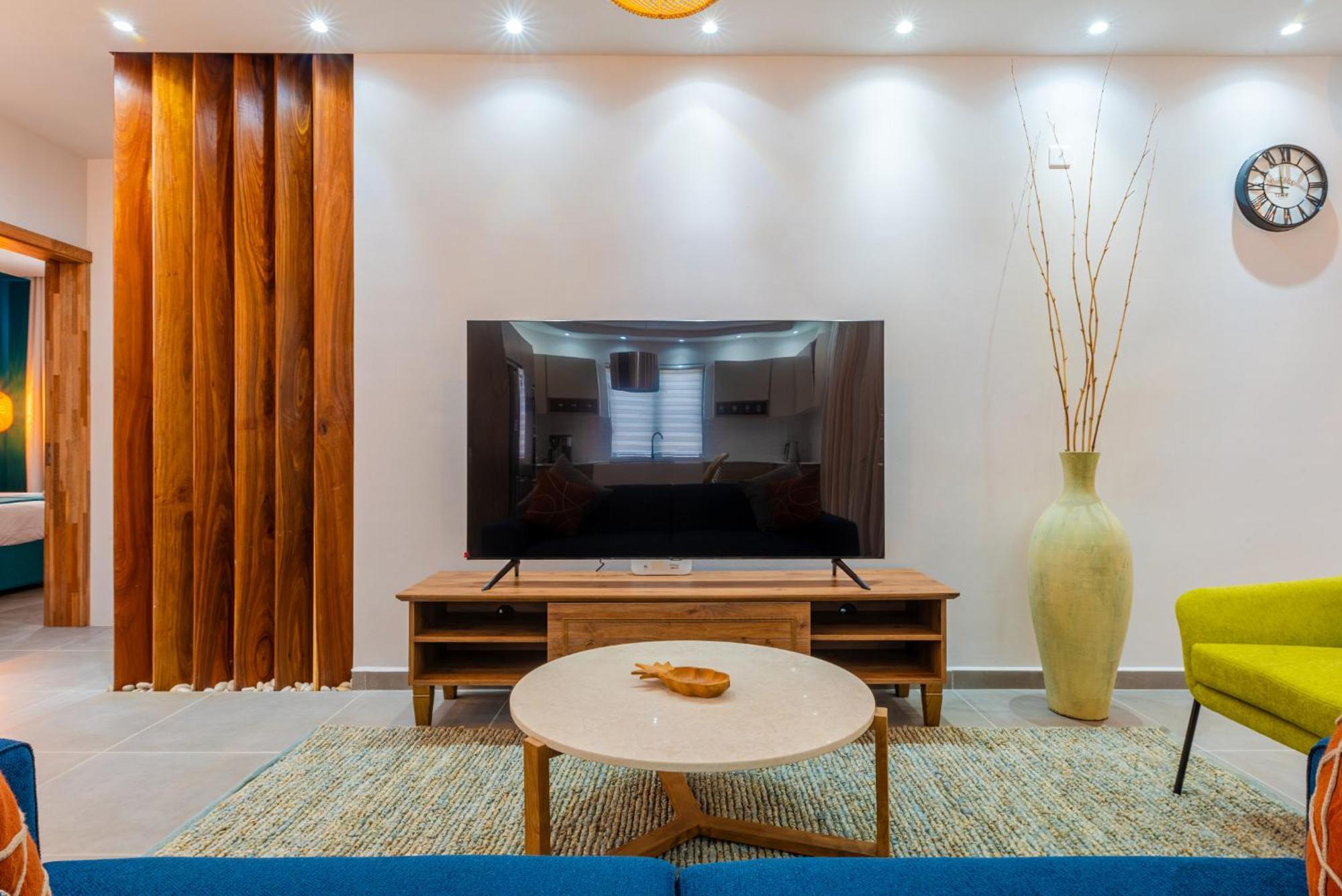 High End, Luxury And Cosy With Pool And Close To The Apartment *