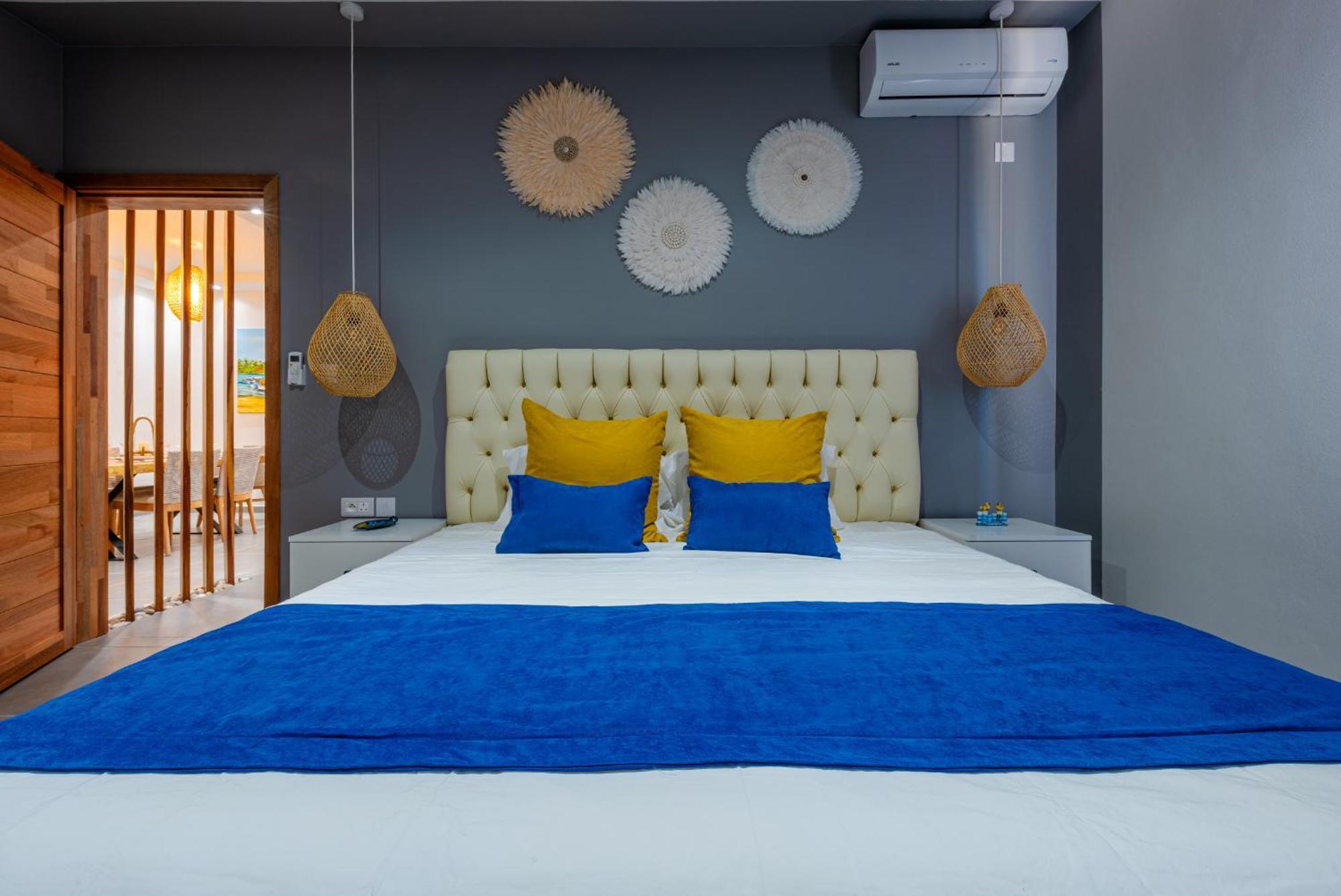 High End, Luxury And Cosy With Pool And Close To The Apartment *