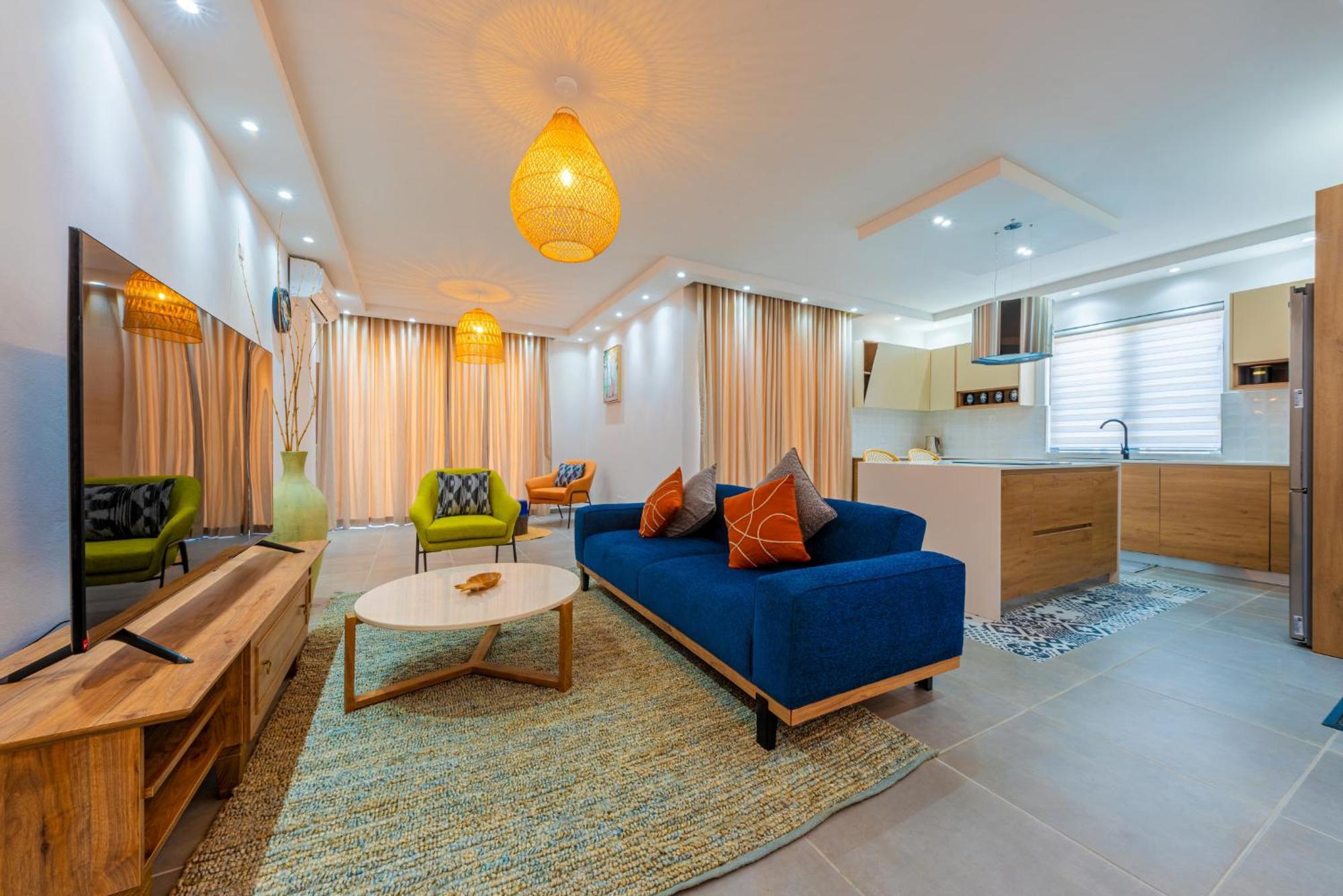 High End, Luxury And Cosy With Pool And Close To The *
