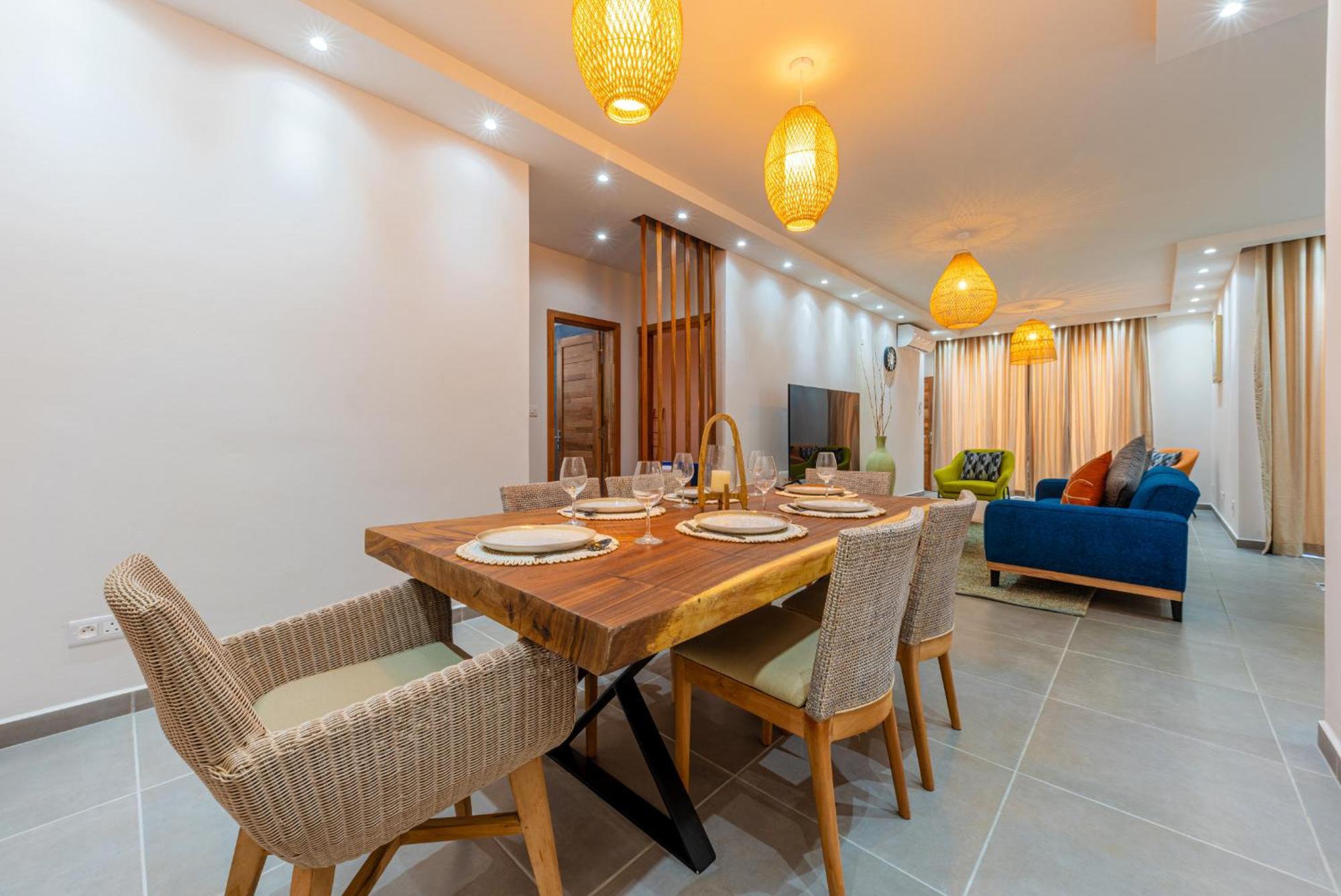 High End, Luxury And Cosy With Pool And Close To The *